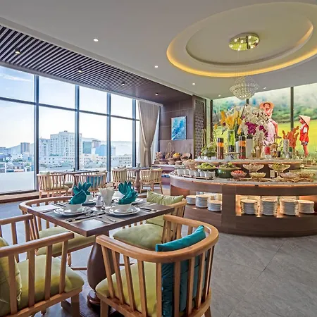 G8 Luxury Hotel Da Nang-3